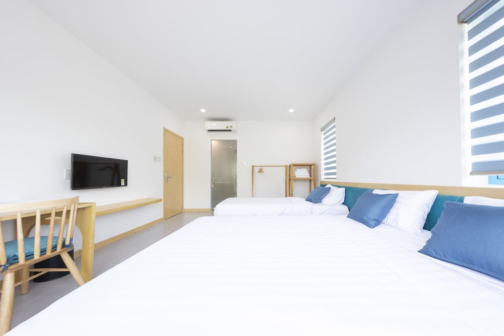 Deluxe Family Room - Photo 5