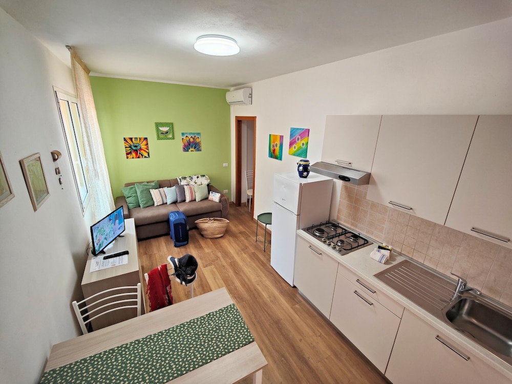 Classic Apartment, 1 Bedroom, Garden View, Ground Floor photo 1