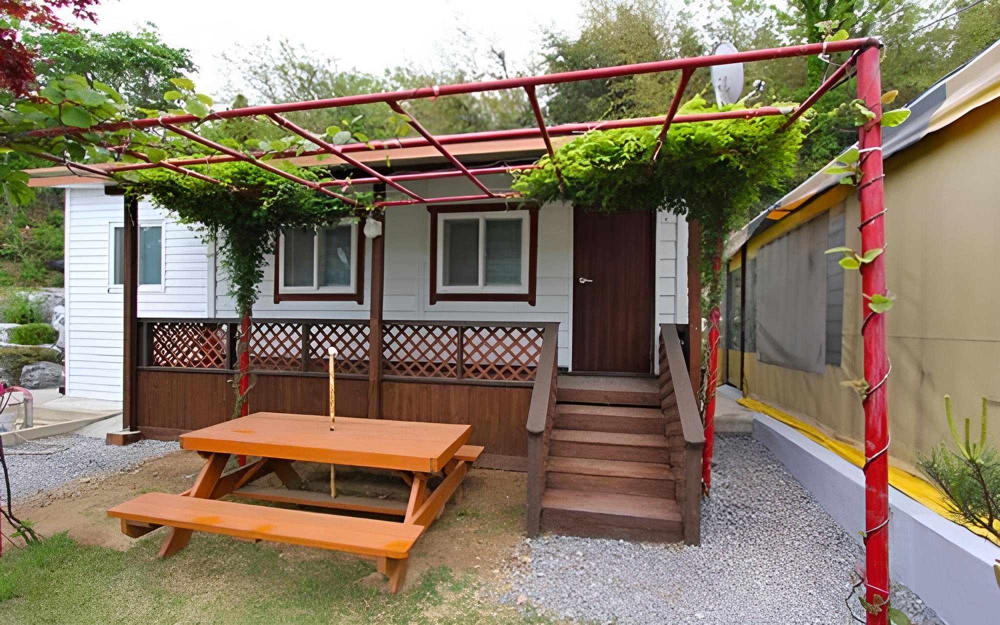 Room (Room 103 (separate building)-Reservat) - Photo 7