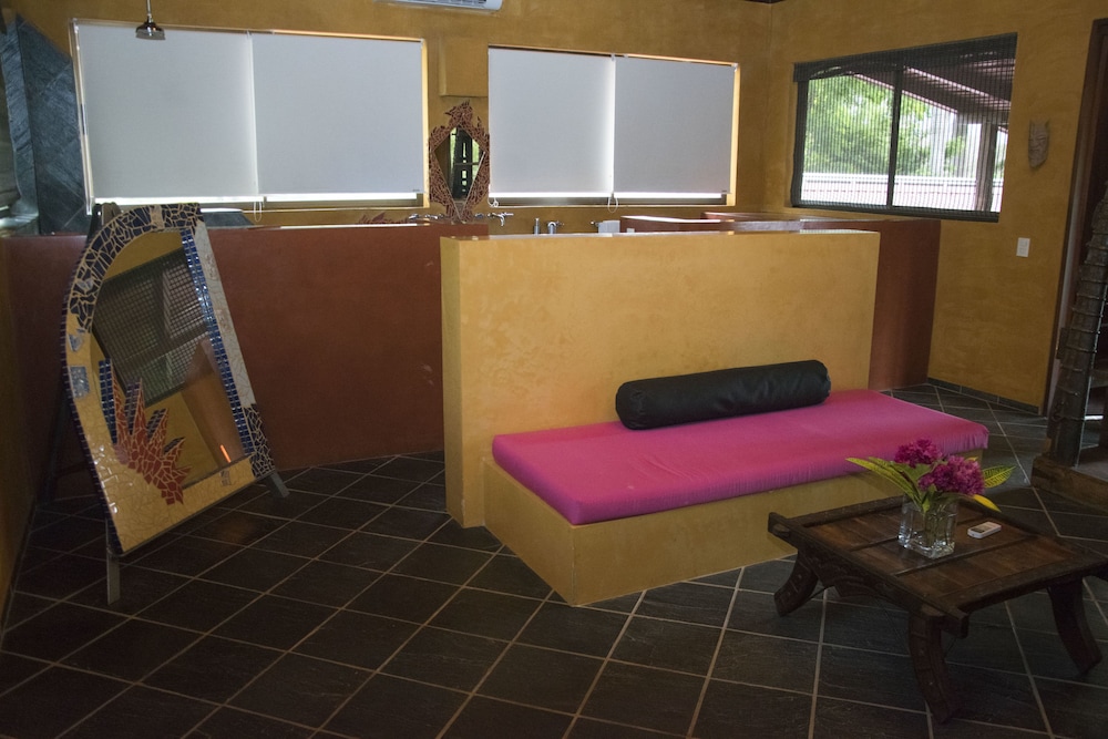 Junior Suite, Multiple Beds (Junior Suite 360 Degrees) photo 3