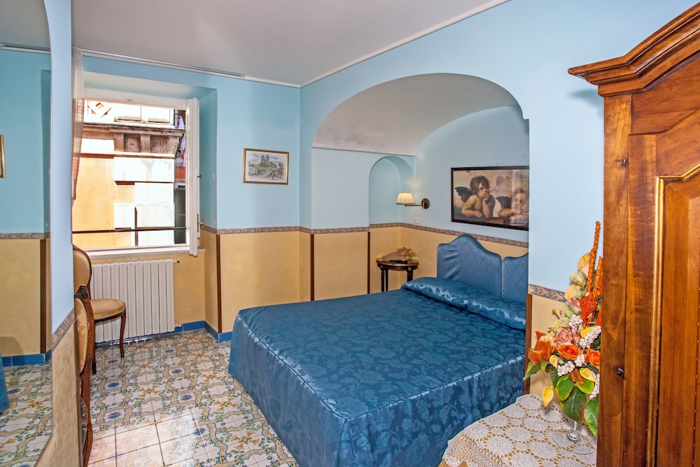 Classic Double Room - Photo 1