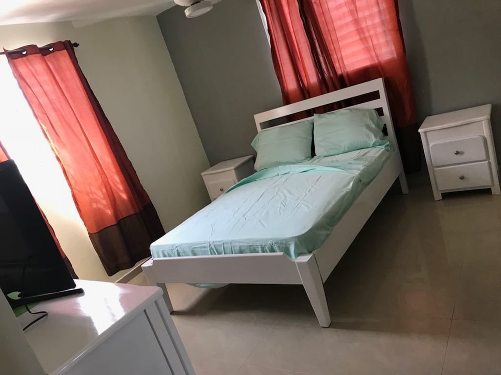 Standard Apartment, Multiple Beds, Smoking photo 1