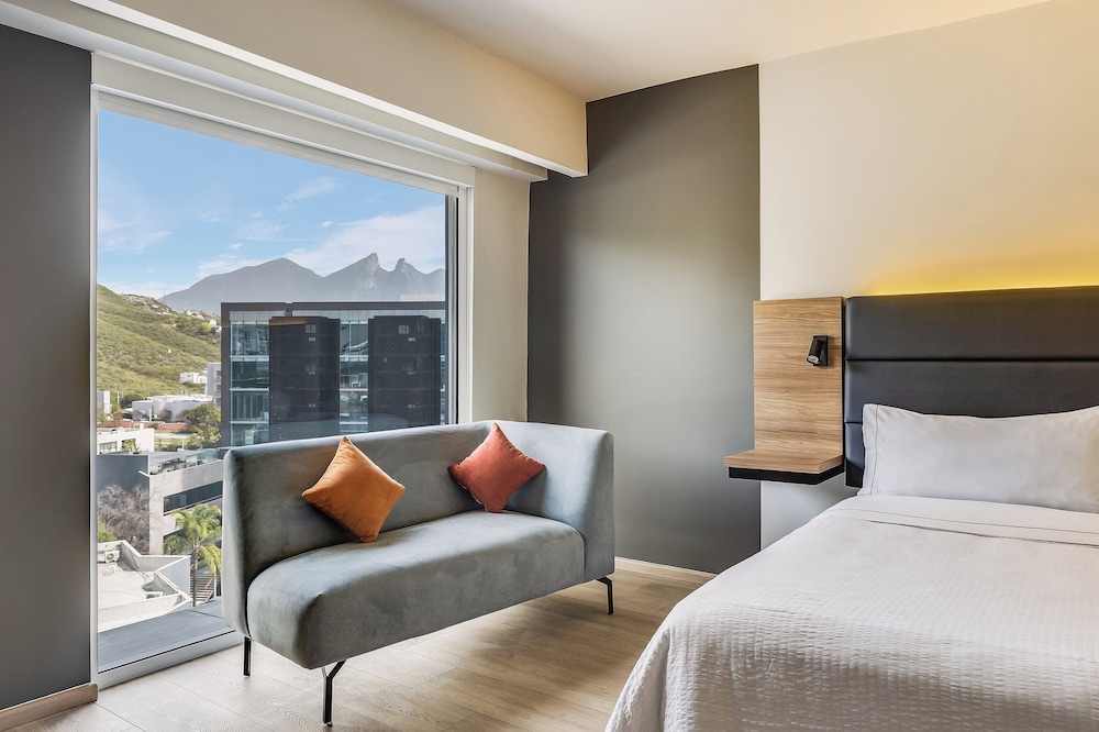 Executive Room - Photo 2