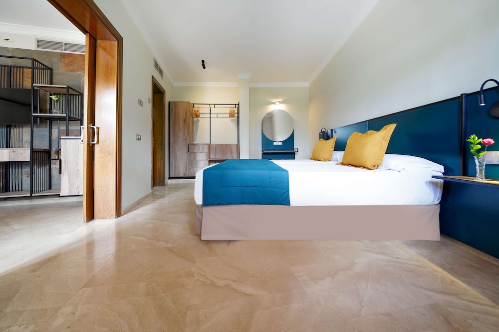 Suite (2+1) photo 2