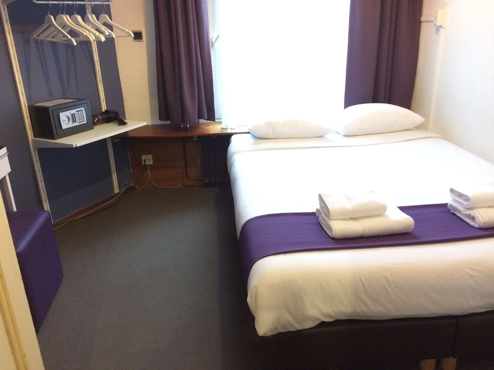 Economy Double Room, 1 Double Bed, Private Bathroom photo 1