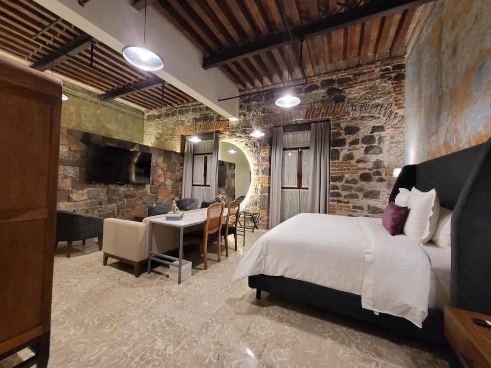 Grand Suite photo 2