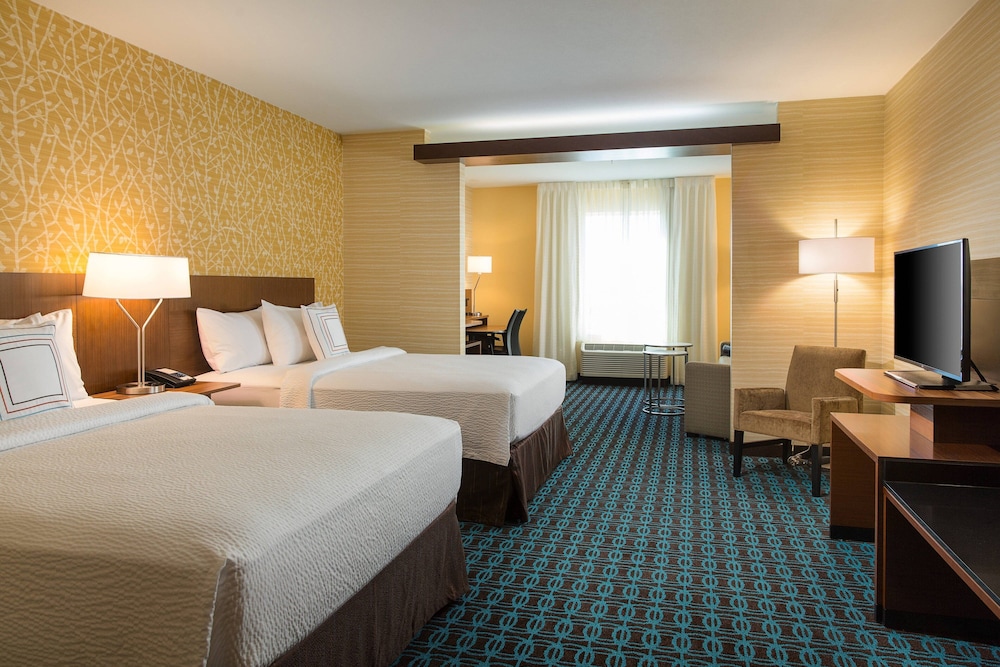 Suite, Multiple Beds