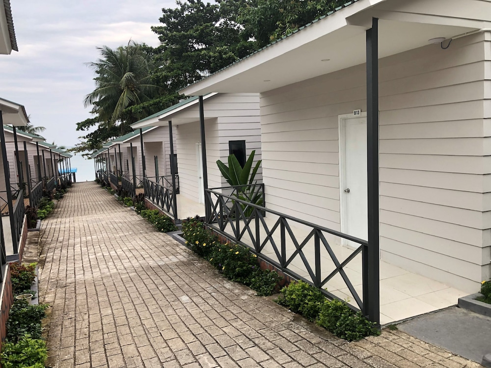 Double Room, 1 Queen Bed, Sea View, Beachfront photo 2