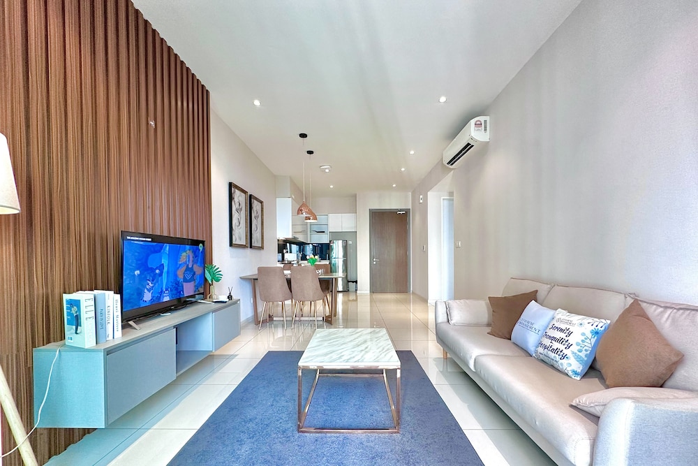 Superior Condo, 2 Bedrooms, Balcony photo 1