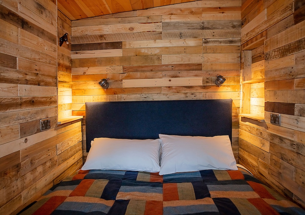 The Little Stable Deluxe Cabin photo 3