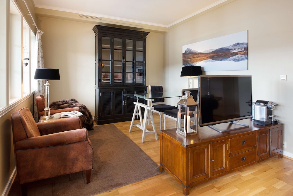 Suite (Master) photo 3
