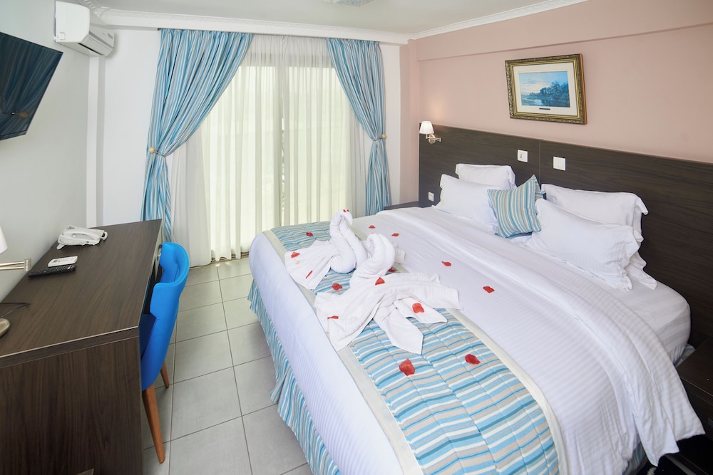 Standard Room photo 1