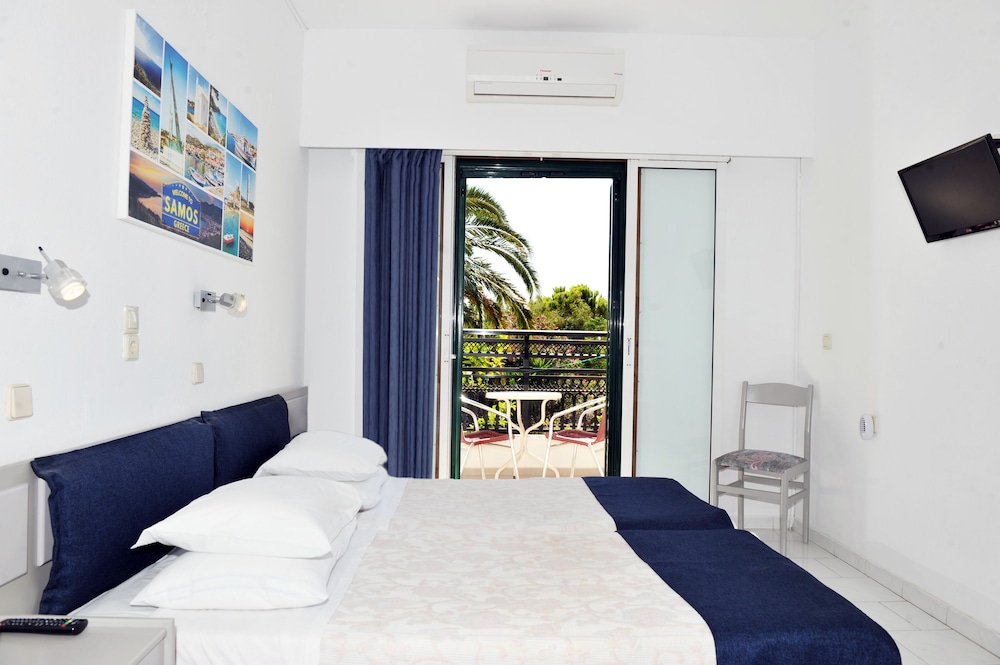 Superior Studio, Balcony (Pool or Sea view)