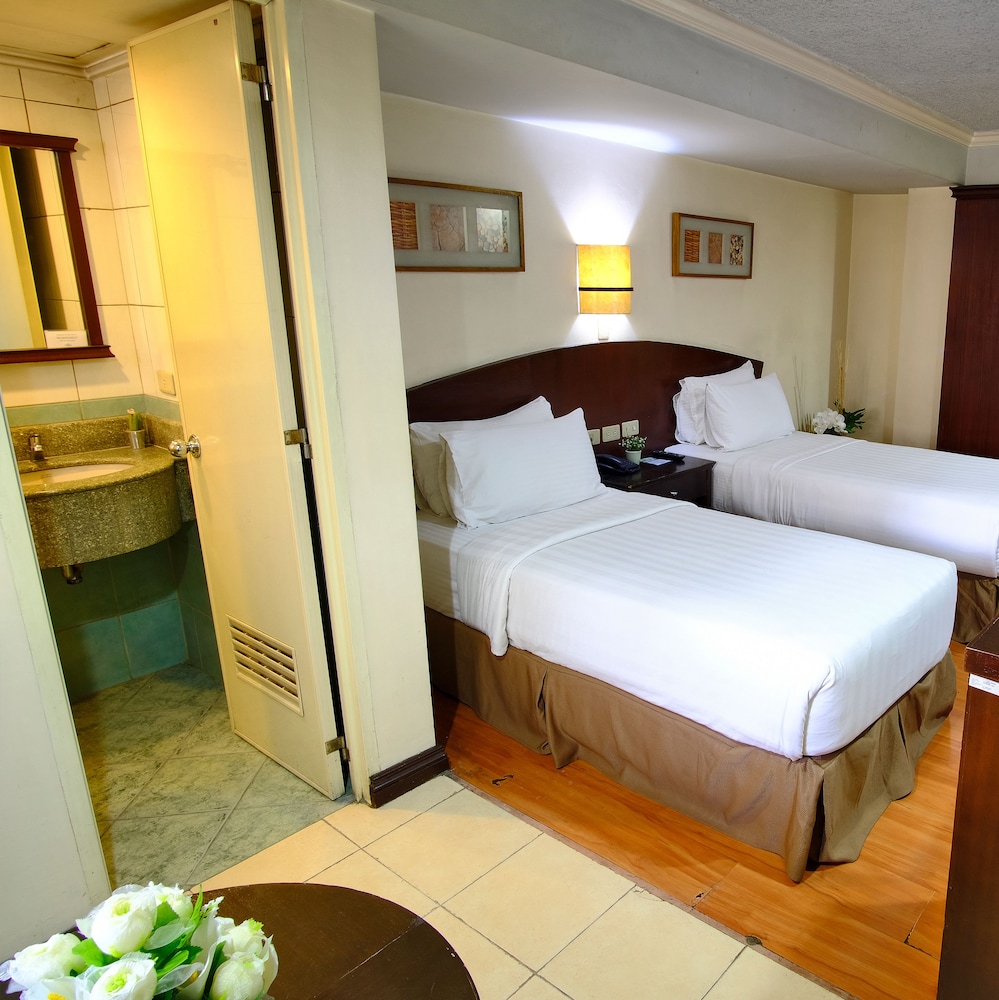Deluxe Twin Room, 2 Twin Beds - Photo 7