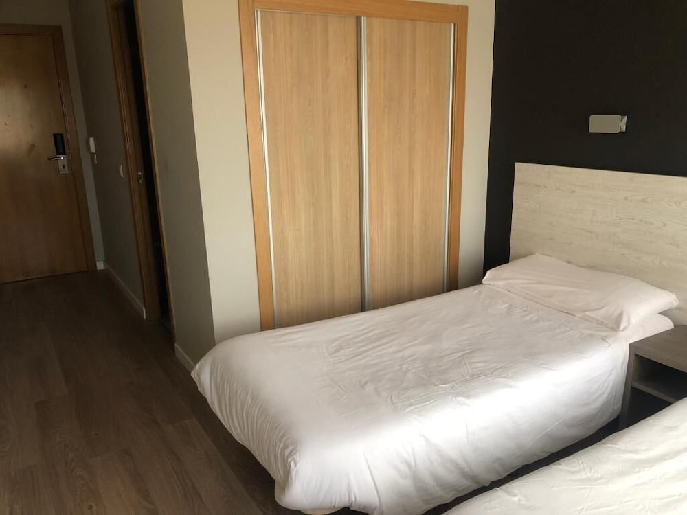 Twin Room, Mountain View photo 3