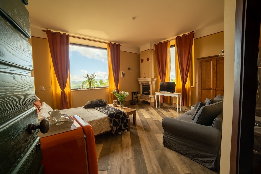 Luxury Double Room, Ensuite, Garden View photo 3