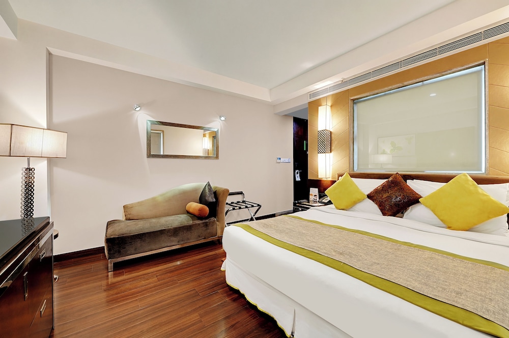 Executive Room - Photo 3