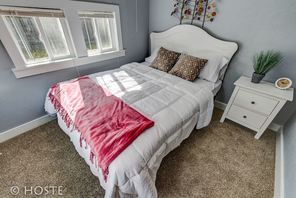 Cottage (2 Bedrooms) photo 1