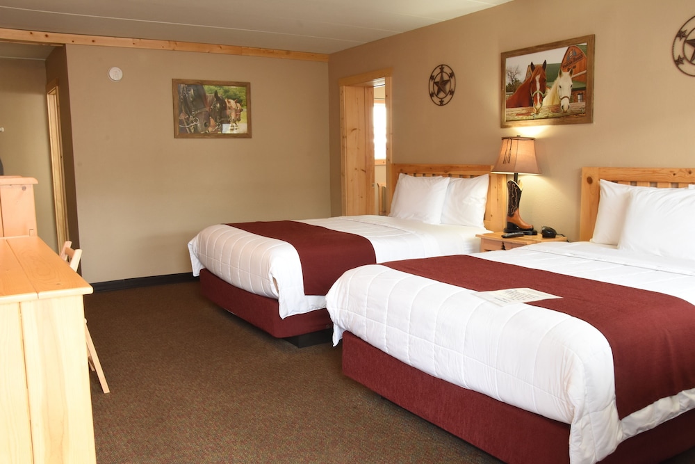 Traditional Suite, 1 Bedroom (Side Building)