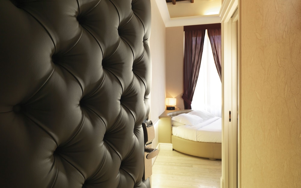 Classic Double Room - Photo 1