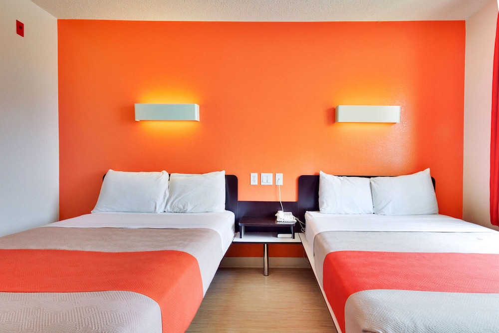 Premium Room, 2 Double Beds, Non Smoking, Refrigerator photo 3