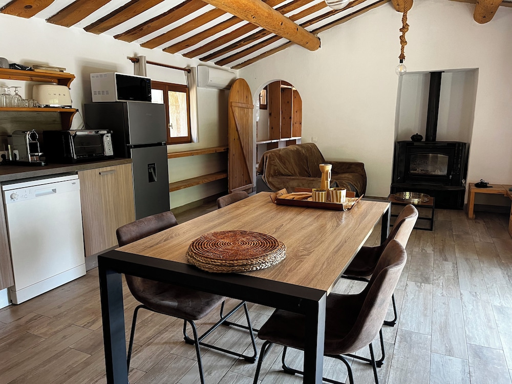 Traditional Villa photo 2