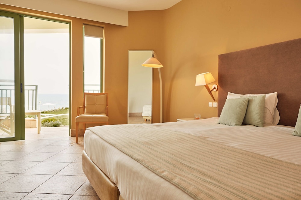 Double Room, Sea View (Sharing Pool - AD) - Photo 3