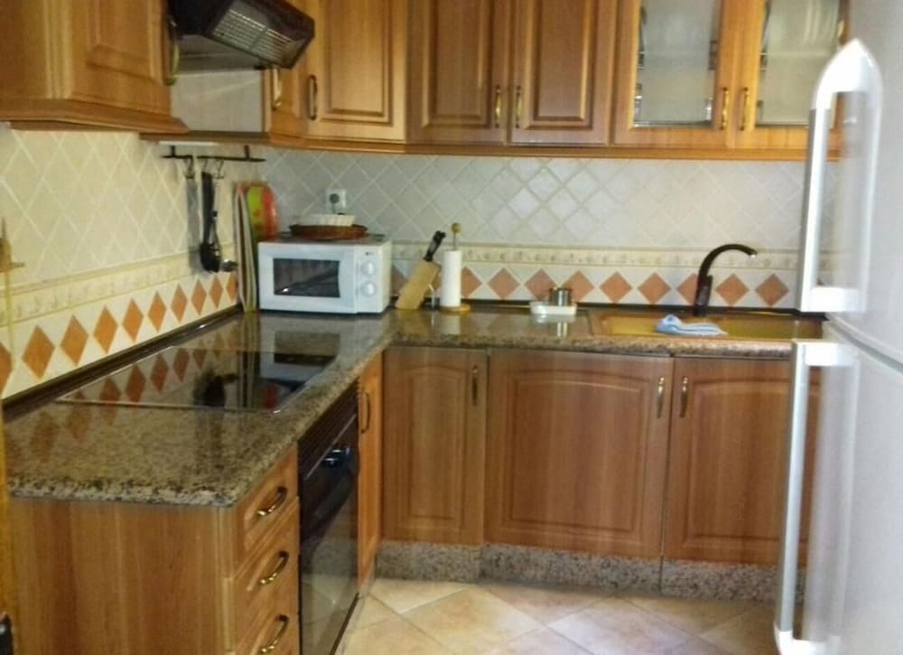 Apartment photo 2