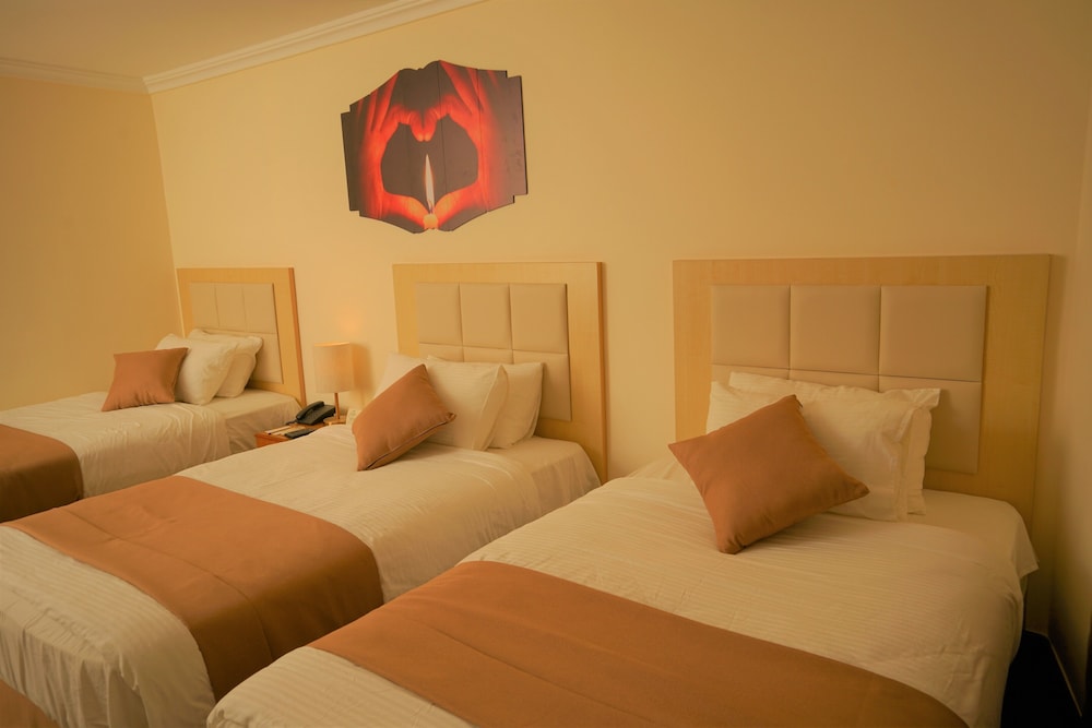 Standard Triple Room - Photo 1