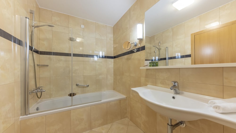 Family Room, 1 Bedroom, Park View photo 3
