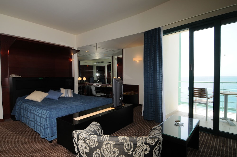 Executive Room, Mountain View - Photo 5