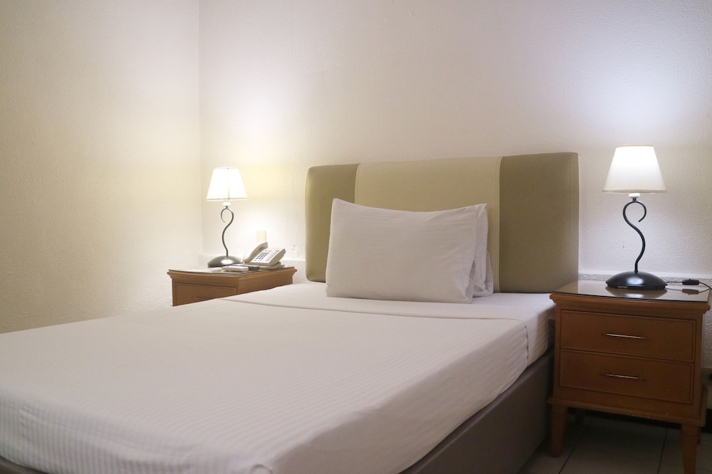 Regular Room (1 Bed) - Photo 3