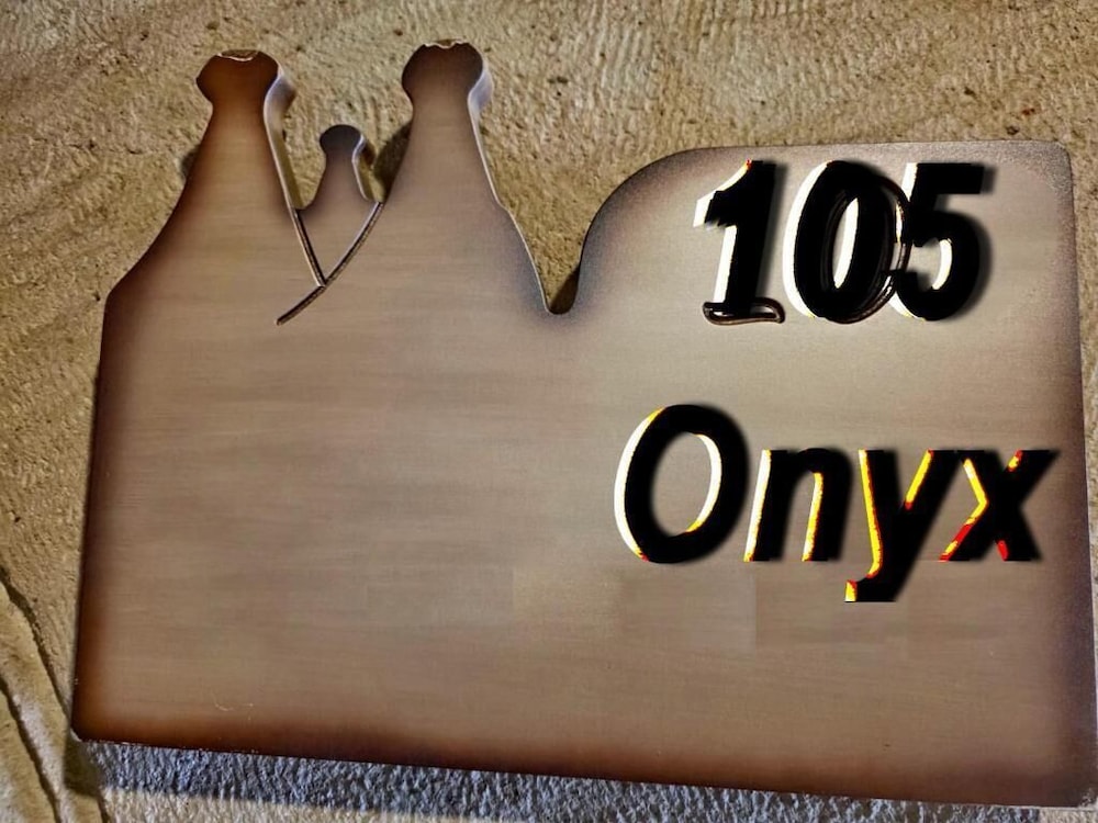 Onyx Stone Room