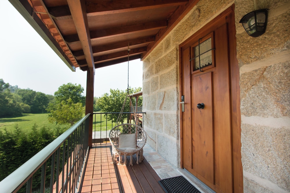 Superior Twin Room, 1 Bedroom, Garden View photo 3