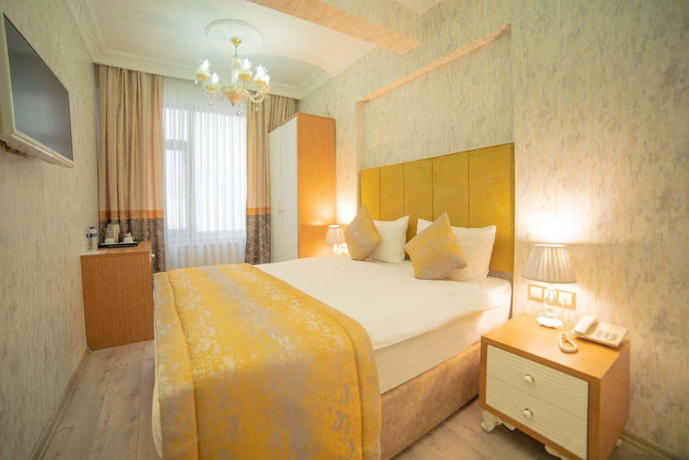Superior Double Room Single Use photo 1