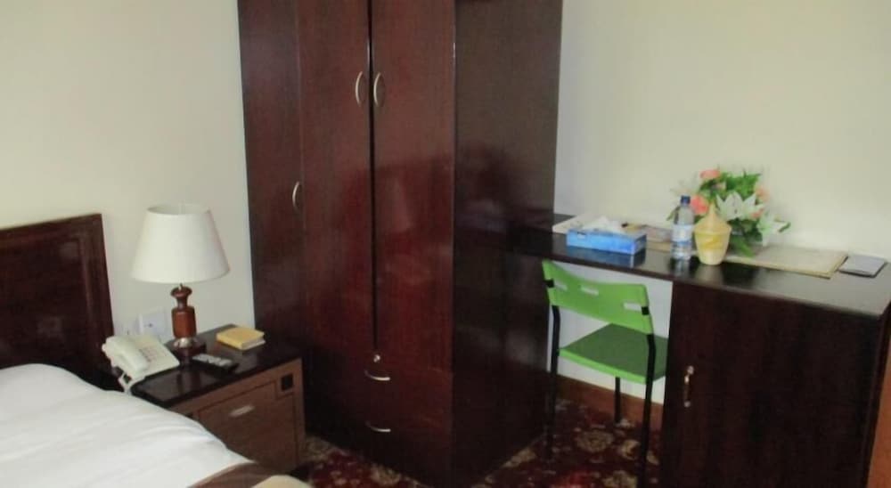 Standard Single Room photo 3