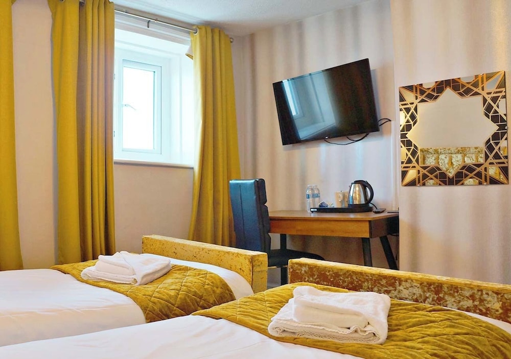 Standard Twin Room, Sea View - Photo 5