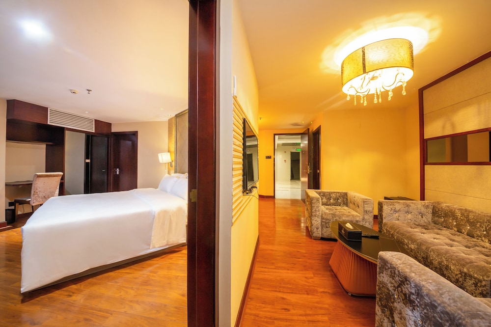 Executive Suite, 1 Queen Bed photo 1