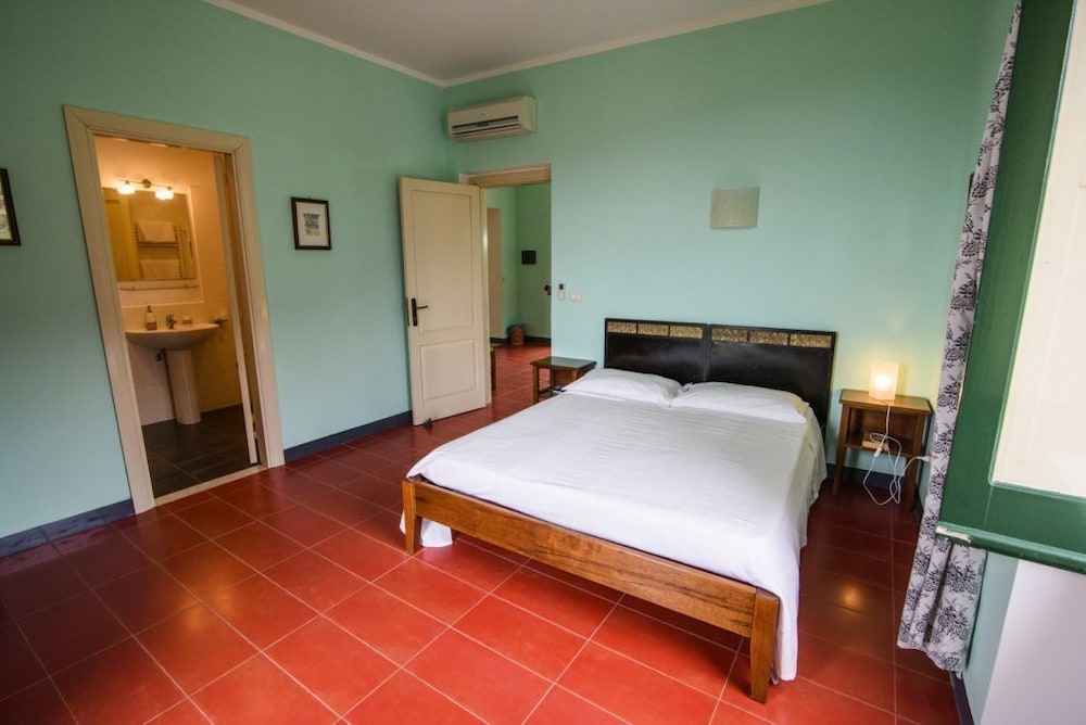 Double or Twin Room photo 1