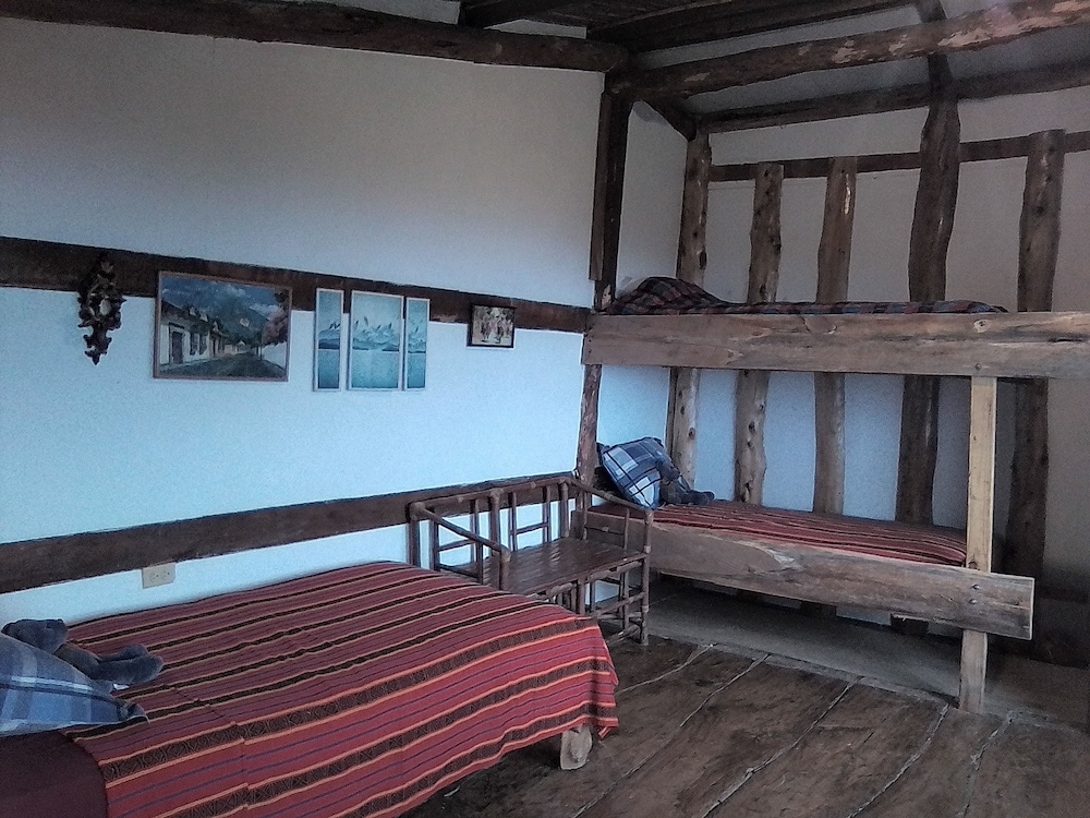 Quadruple Room, Mountain View photo 1