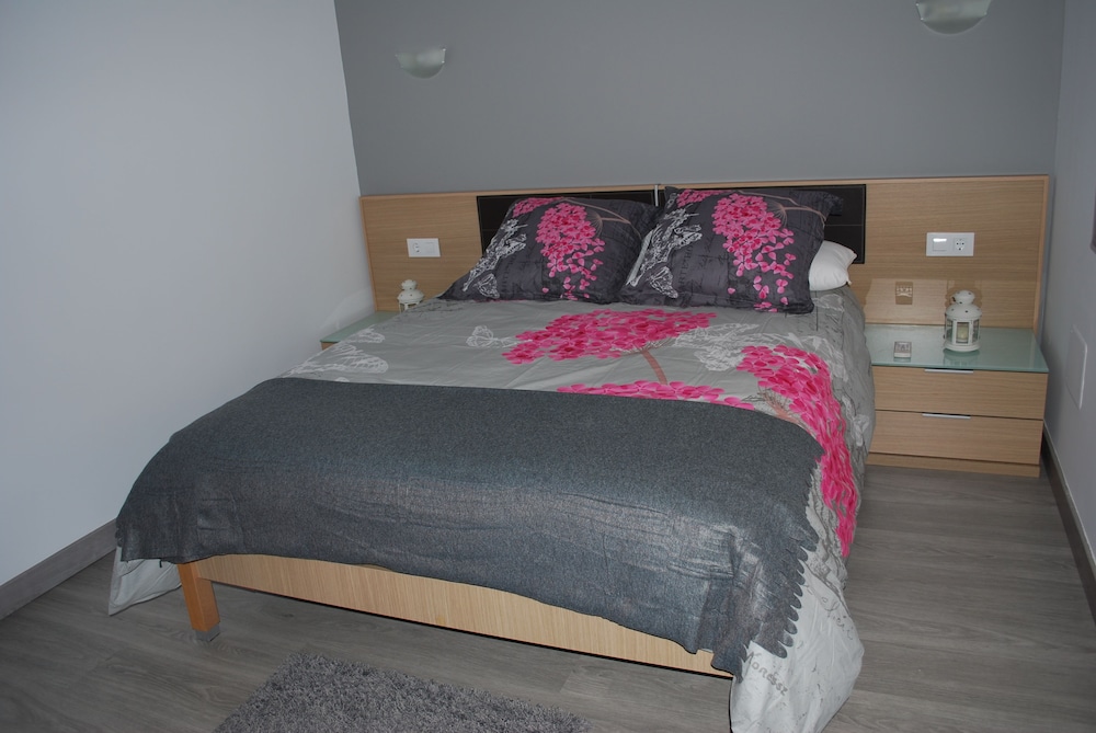 Standard Apartment, 2 Bedrooms photo 2