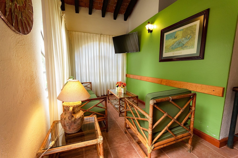 Traditional Bungalow, 3 Bedrooms photo 3