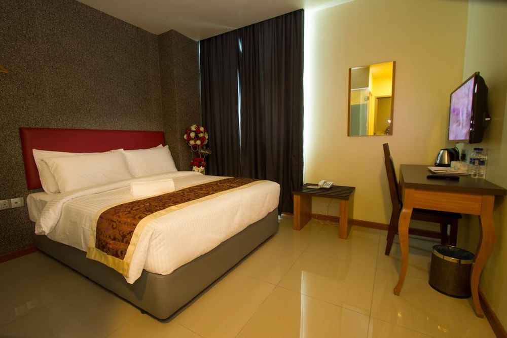 Deluxe Room, 1 Queen Bed