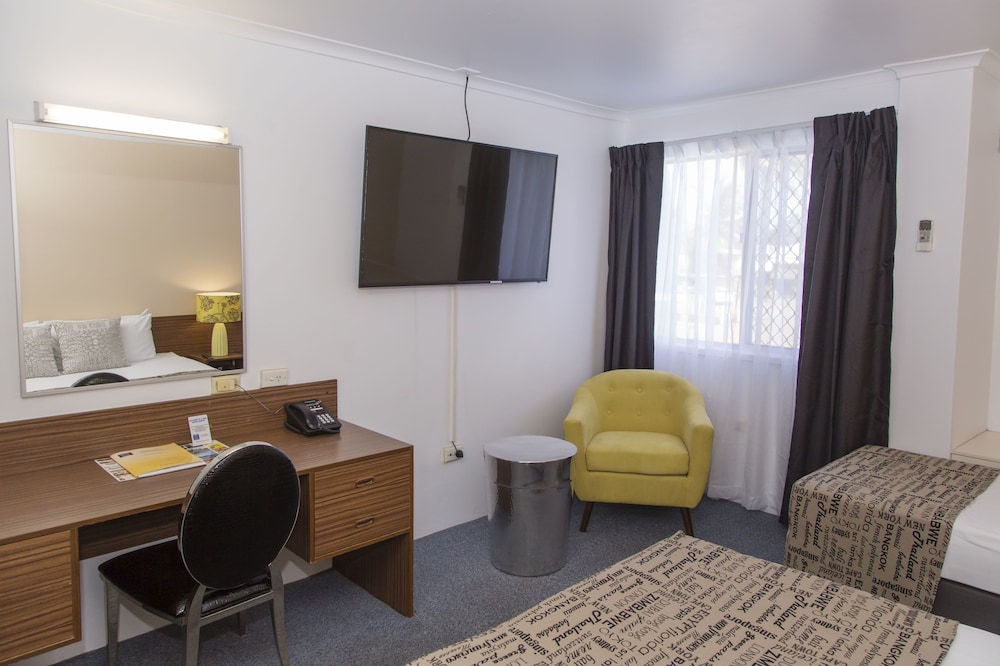 Deluxe Triple Room photo 1