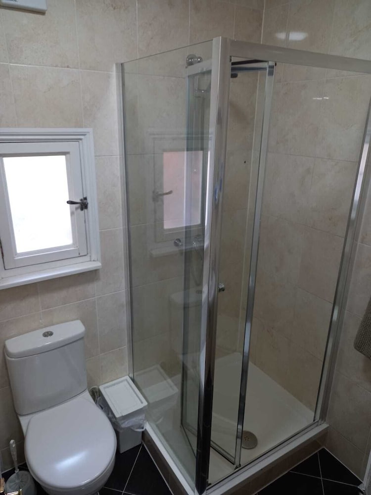 Single Room, Ensuite (Mini) photo 2