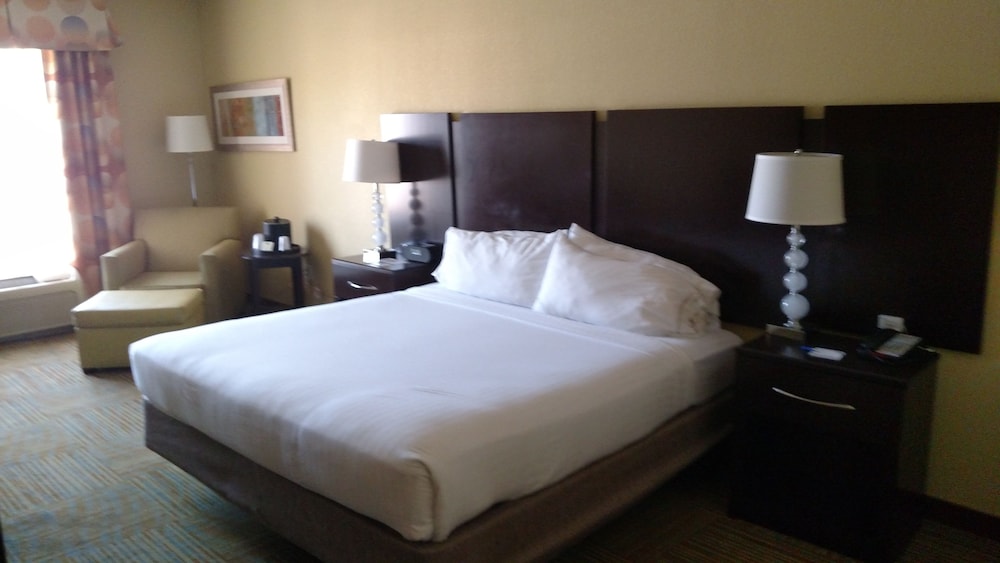 Suite, 2 Queen Beds, Accessible (Mobility, Accessible Tub) - Photo 5