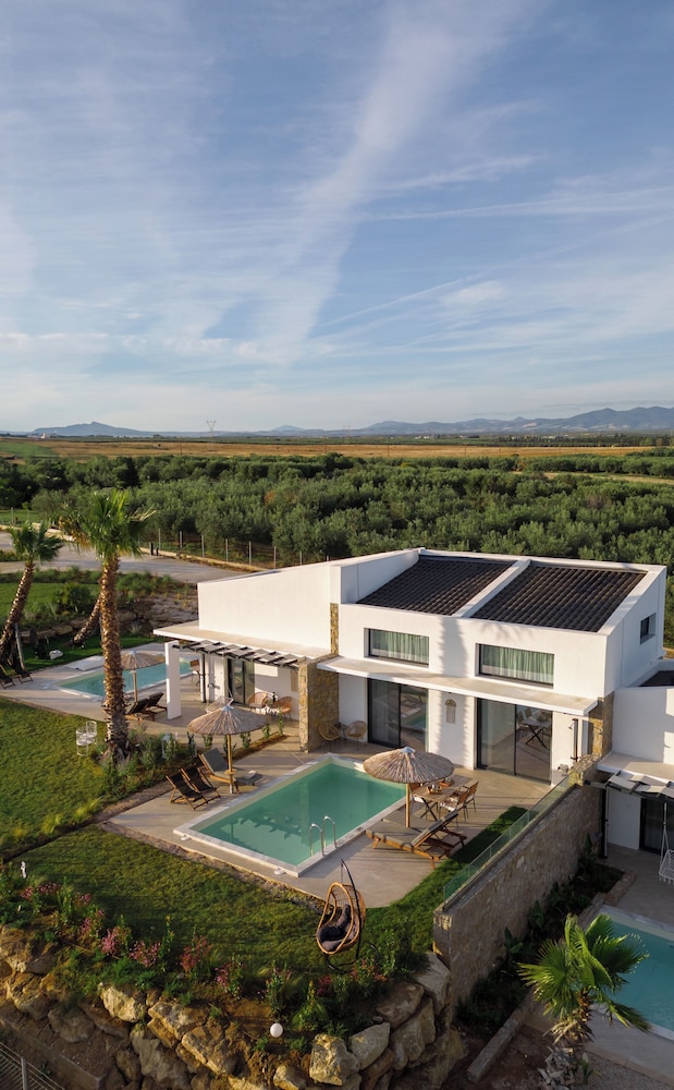 Panoramic Villa photo 1