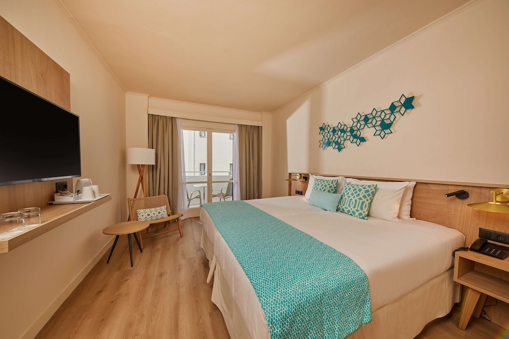 Double Room, Balcony - Photo 2