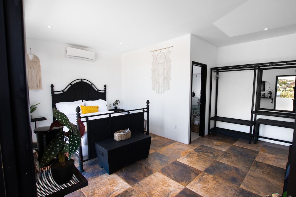 Comfort Room photo 3