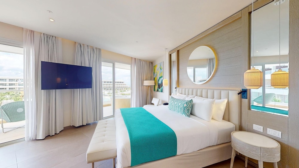 Princess Luxury Junior Suite with Hydromassage - Photo 5